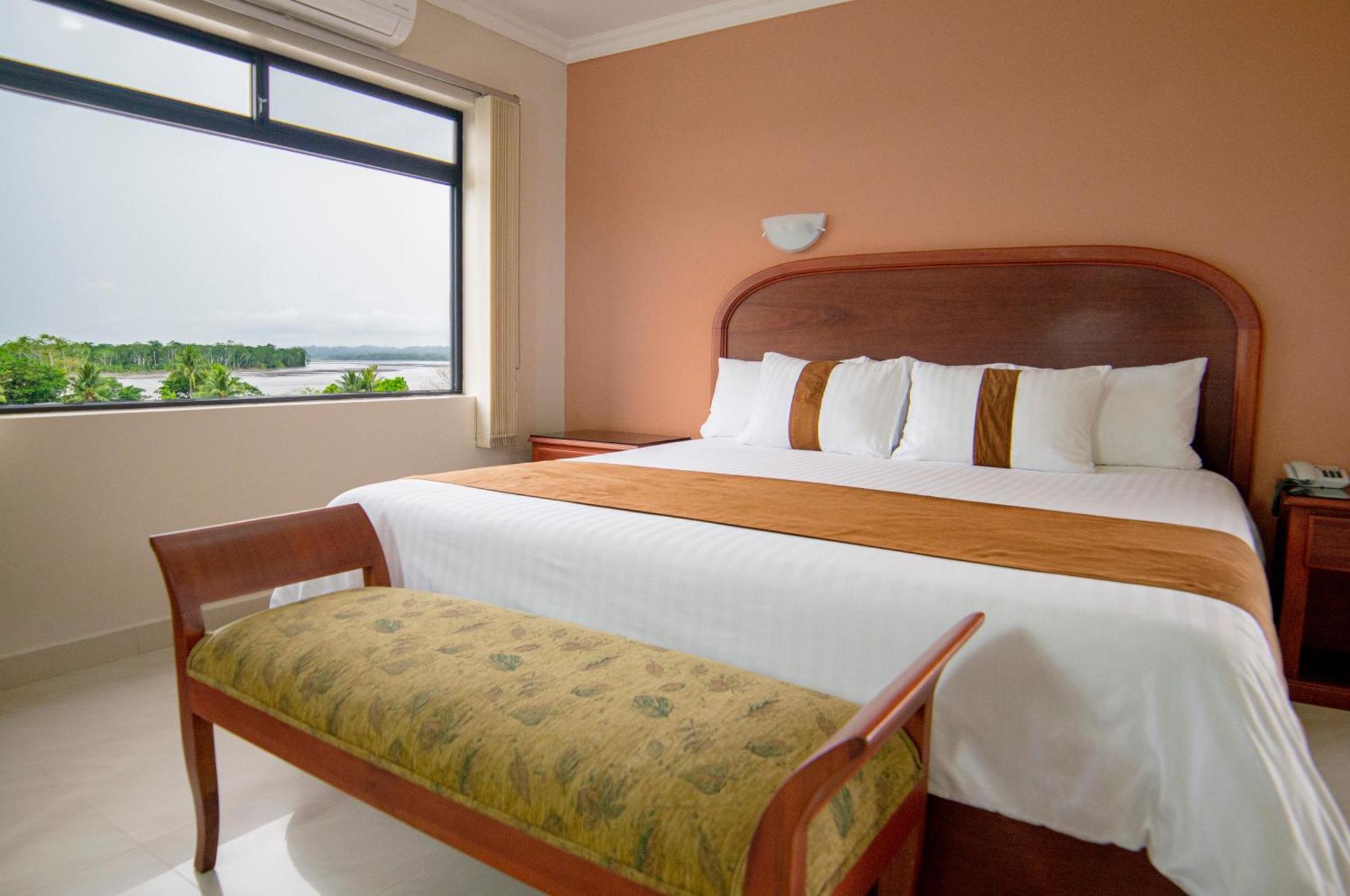 Gran Hotel De Lago - El Coca Puerto Francisco de Orellana Ngoại thất bức ảnh
