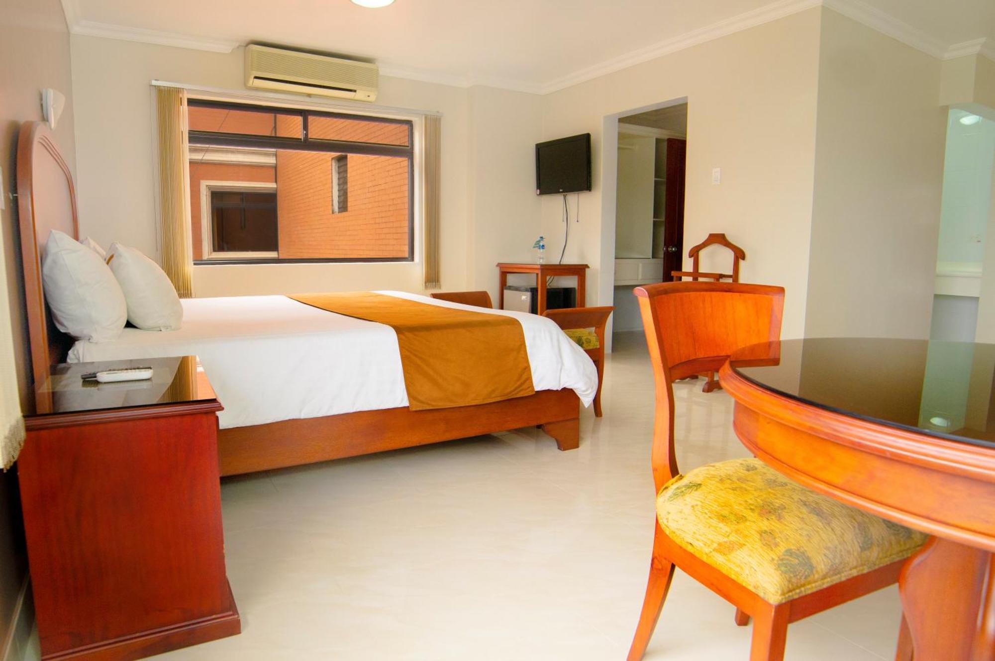 Gran Hotel De Lago - El Coca Puerto Francisco de Orellana Ngoại thất bức ảnh
